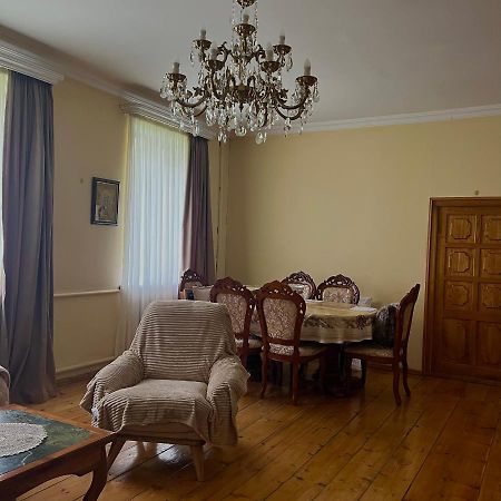 Guesthouse Kostava 72 Kazbegi Εξωτερικό φωτογραφία