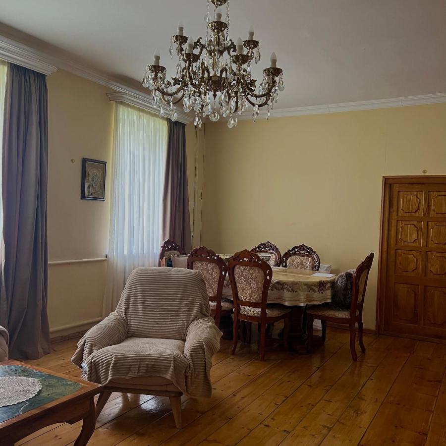 Guesthouse Kostava 72 Kazbegi Εξωτερικό φωτογραφία